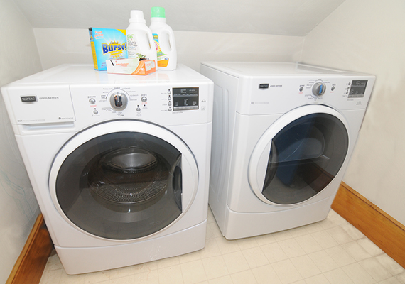 Large 3 bedroom, 2 bath with En suite master, fully stocked kitchen with a bar, full living room, full dining room, great private patio with hot tub, air conditioning and heating, WiFi, iHome, Comcast TV/DVD.